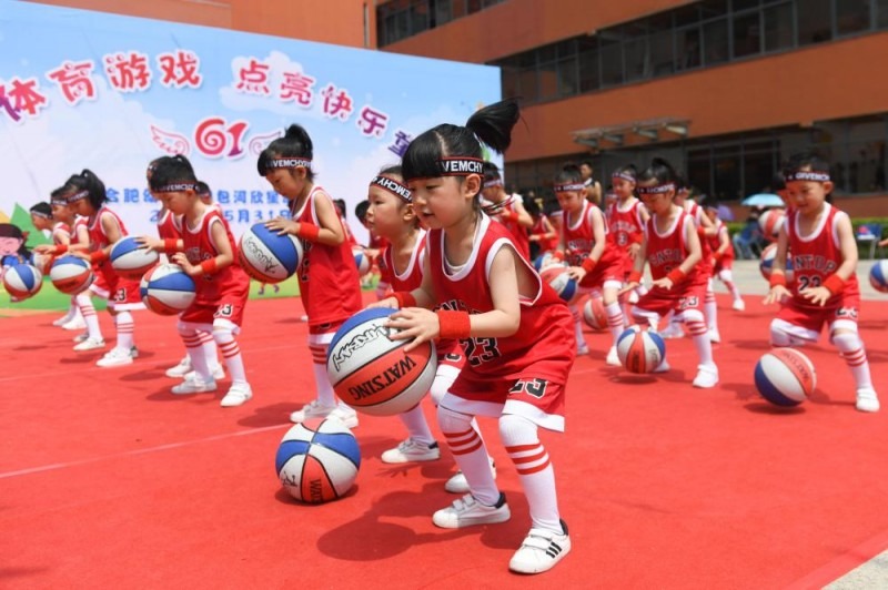 欧冠第六轮今晚开打9场，比分全预测，利物浦又要输球？